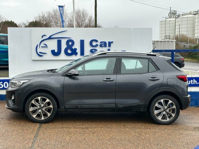 Kia Stonic 1.4 2 Suv Euro 6 S S 98 Bhp WN69DXE Grey #3