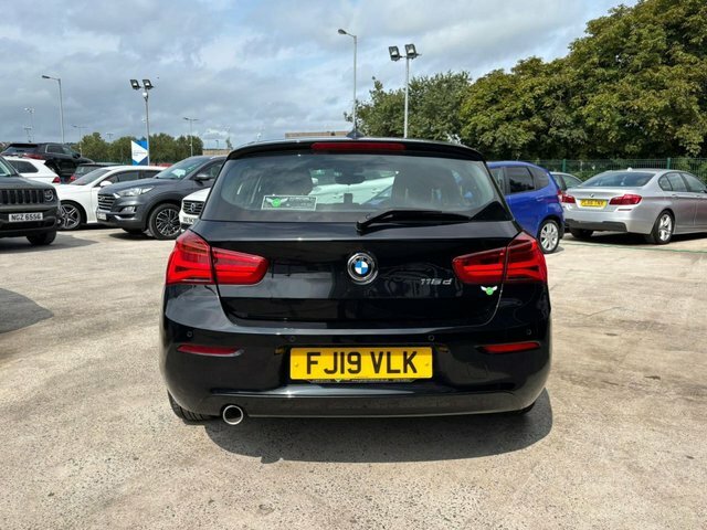 BMW 1 Series 116D Se Business Hatchback Black #4