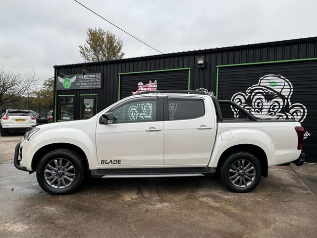 Isuzu D-Max Td Blade Pickup Double PN70MDU White #2