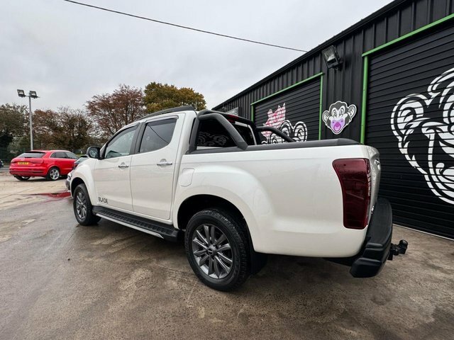 Isuzu D-Max Td Blade Pickup Double PN70MDU White #3