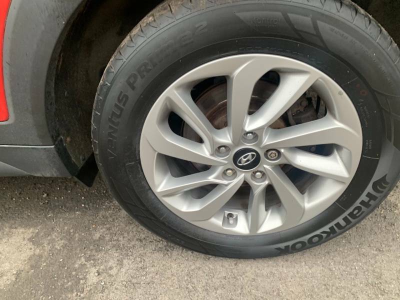 Hyundai Tucson Tucson Se Blue Drive 2Wd Crdi - 2015 65 IXZ4574 Red #3