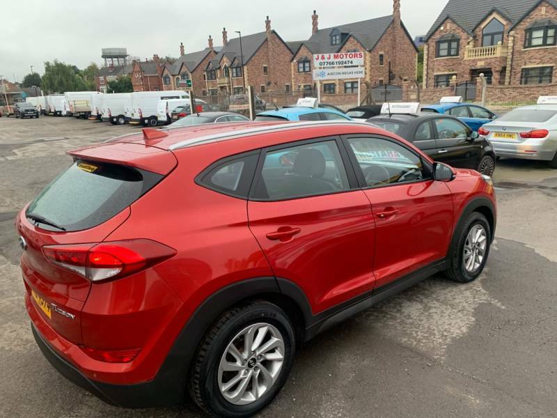 Hyundai Tucson Tucson Se Blue Drive 2Wd Crdi - 2015 65 IXZ4574 Red #5