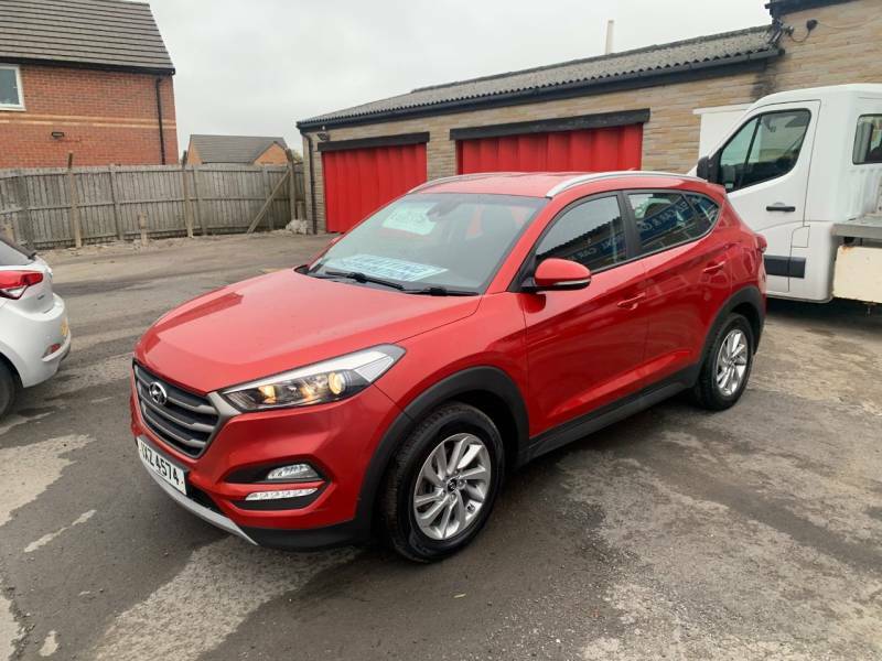 Hyundai Tucson Tucson Se Blue Drive 2Wd Crdi - 2015 65 IXZ4574 Red #2