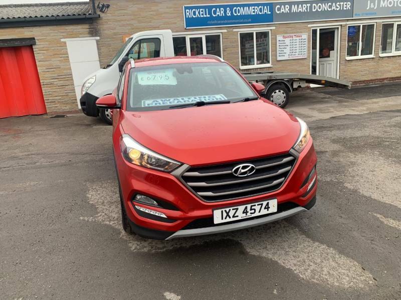Hyundai Tucson Tucson Se Blue Drive 2Wd Crdi - 2015 65 Red