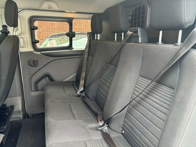 Ford Transit Custom Crew Van L2 Ltd LJ22KVR Silver #2