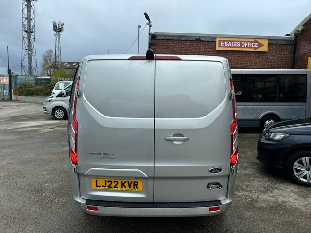 Ford Transit Custom Crew Van L2 Ltd LJ22KVR Silver #3