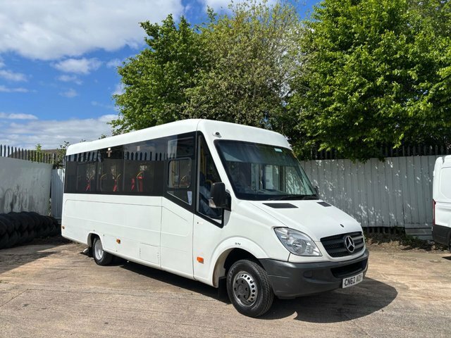 Mercedes-Benz Sprinter Mellor Minibus Lift Twin White #2
