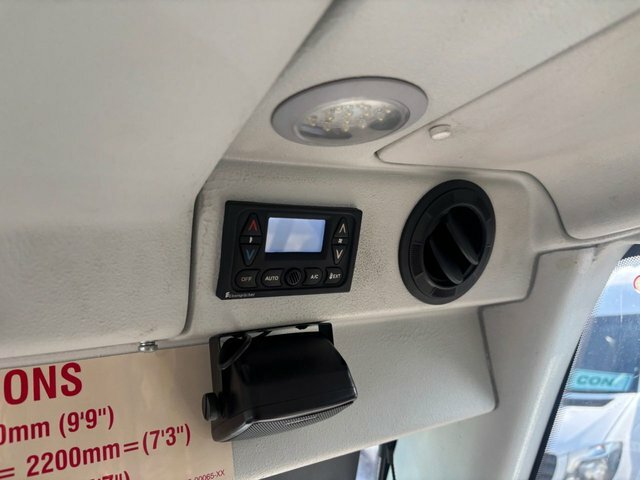 Mercedes-Benz Sprinter 513 Cdi Mellor Minibus White #2