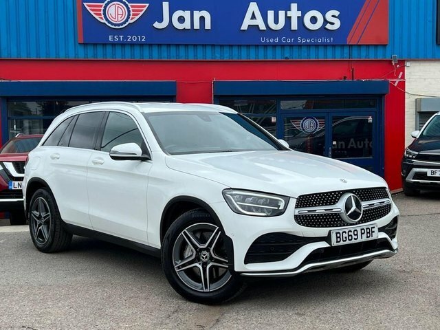 Mercedes-Benz GLC Class 2019 2.0 Glc220d Amg Line Suv G-tronic White
