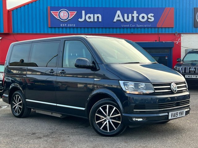 Volkswagen Caravelle 2019 2.0 Tdi Bluemotion Tech Executive Dsg Euro 6 Blue