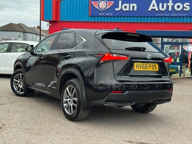 Lexus NX 2016 2.5 300H Luxury Suv Hybrid E-cvt 4 HV66FSS Black #2