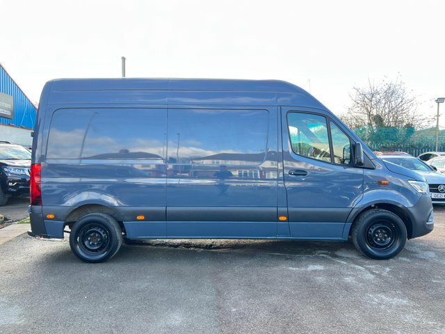 Mercedes-Benz Sprinter 2023 2.0 315 Cdi Premium Panel Van G-tr KN73YWU Grey #5