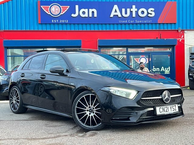 Mercedes-Benz A Class 2021 2.0 A200d Exclusive Edition 8G-dct Euro 6 S Black