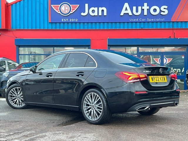 Mercedes-Benz A Class 2022 2.0 A180d Sport Edition Executive 8G-dct Eu WP22KXW Black #2