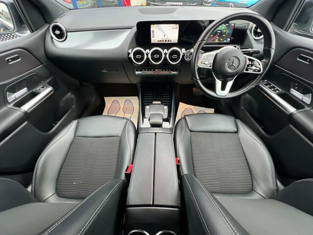Mercedes-Benz B Class 2022 2.0 B200d Exclusive Edition Mpv 8G Black #3