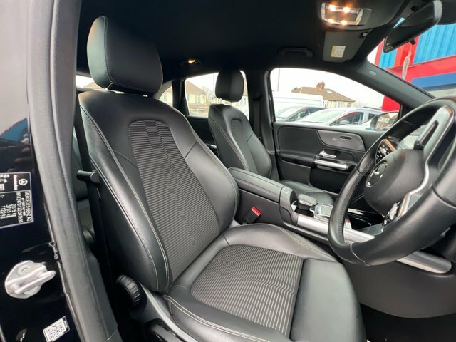 Mercedes-Benz B Class 2022 2.0 B200d Exclusive Edition Mpv 8G Black #4