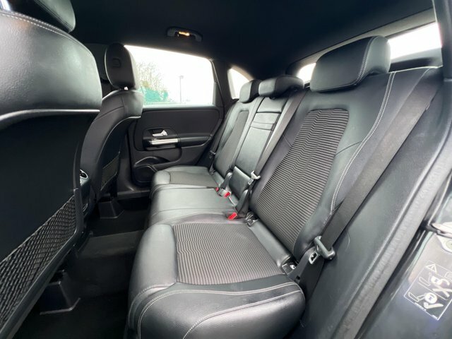 Mercedes-Benz B Class 2022 2.0 B200d Exclusive Edition Mpv 8G Black #5