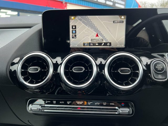 Mercedes-Benz B Class 2022 2.0 B200d Exclusive Edition Mpv 8G Black #6