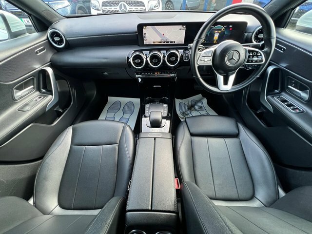 Mercedes-Benz A Class 2022 1.3 A200 Sport Edition Executive 7G-dct Eur WP22KTL White #3