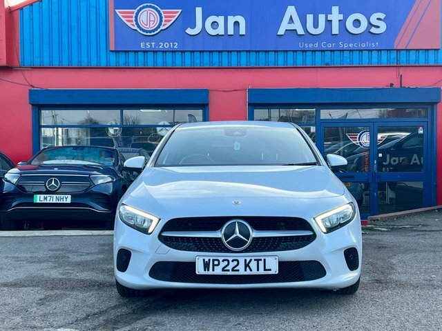 Mercedes-Benz A Class 2022 1.3 A200 Sport Edition Executive 7G-dct Eur WP22KTL White #4