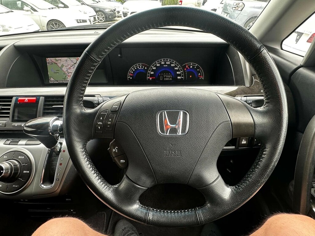 Honda Elysion   #18