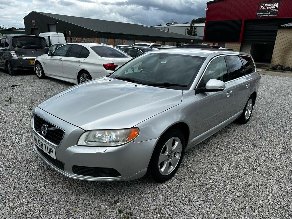 Volvo V70 2.5T Se Lux Geartronic Euro 5 Silver #3