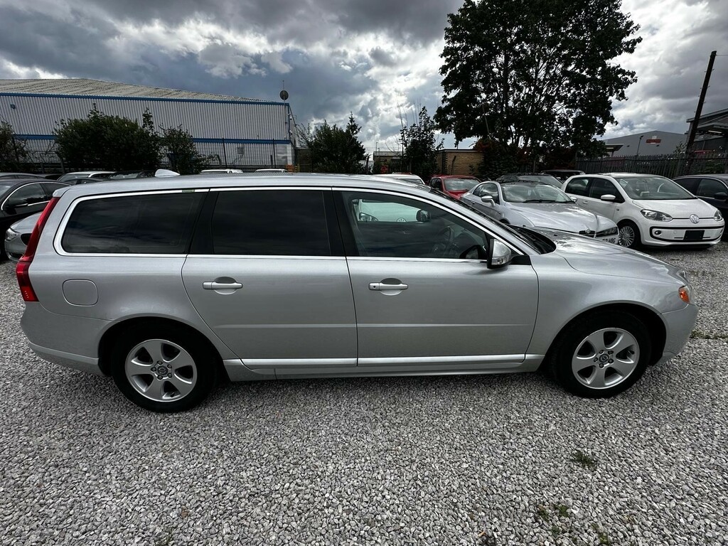 Volvo V70 2.5T Se Lux Geartronic Euro 5 Silver #5