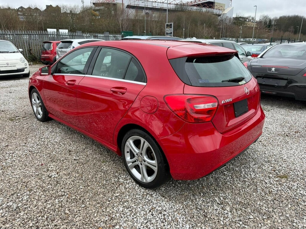 Mercedes-Benz A Class 1.6 Sport Edition 7G-dct Ss Red #3