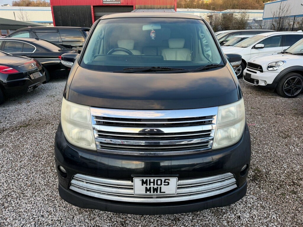 Nissan Elgrand 2.5 8 Seater Rider JCW19 Black #2