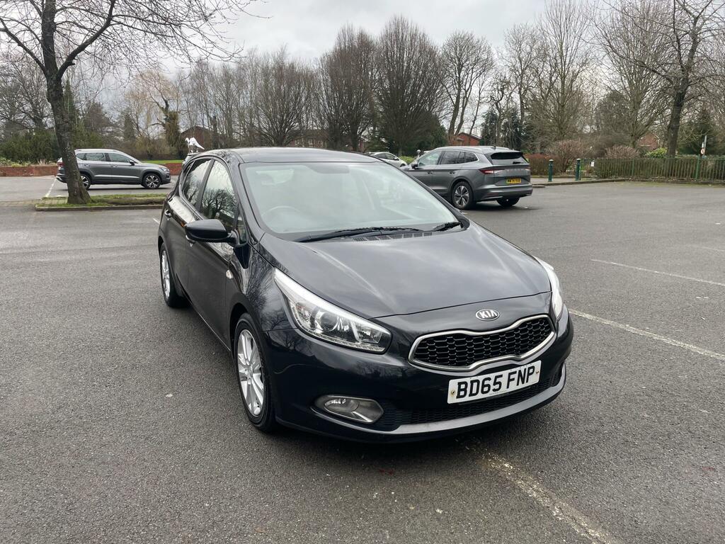 Kia Ceed 1.4 Crdi Sr7 Euro 5 Black #4