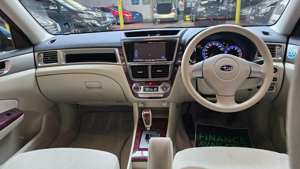 Subaru Exiga G-t 4Wd Panoramic Roof 18 Alloy 7 Seats Blue #4