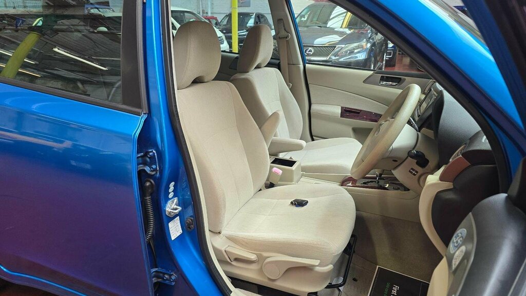 Subaru Exiga G-t 4Wd Panoramic Roof 18 Alloy 7 Seats Blue #5