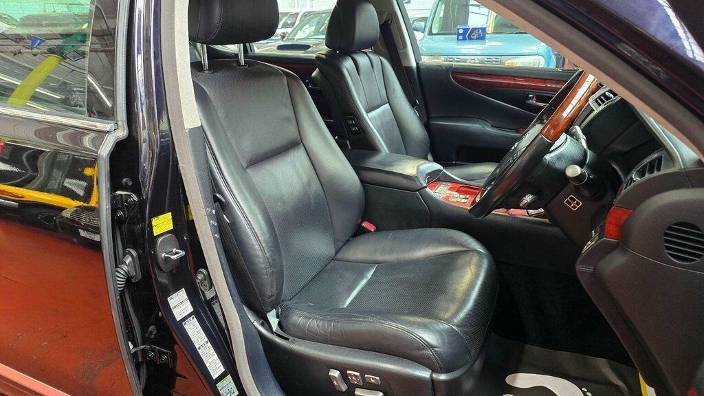 Lexus LS Saloon 5.0 Ls600hl V8 Premier Cvt 4Wd Lwb 201111 Black #5
