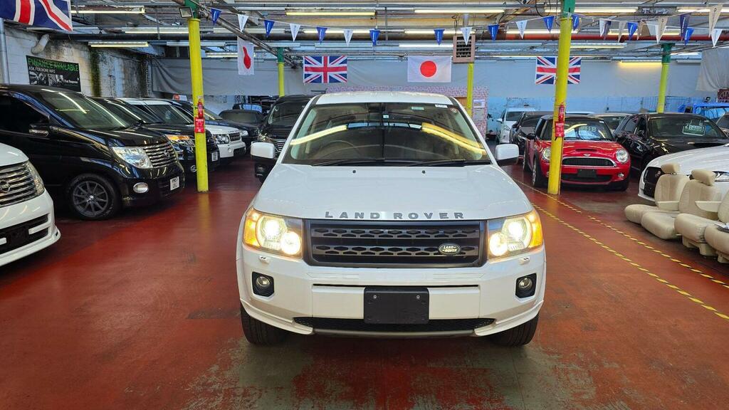 Land Rover Freelander 2 Mpv Suv 3.2 Ulez Free 201212 201212 JCF1975 White #2