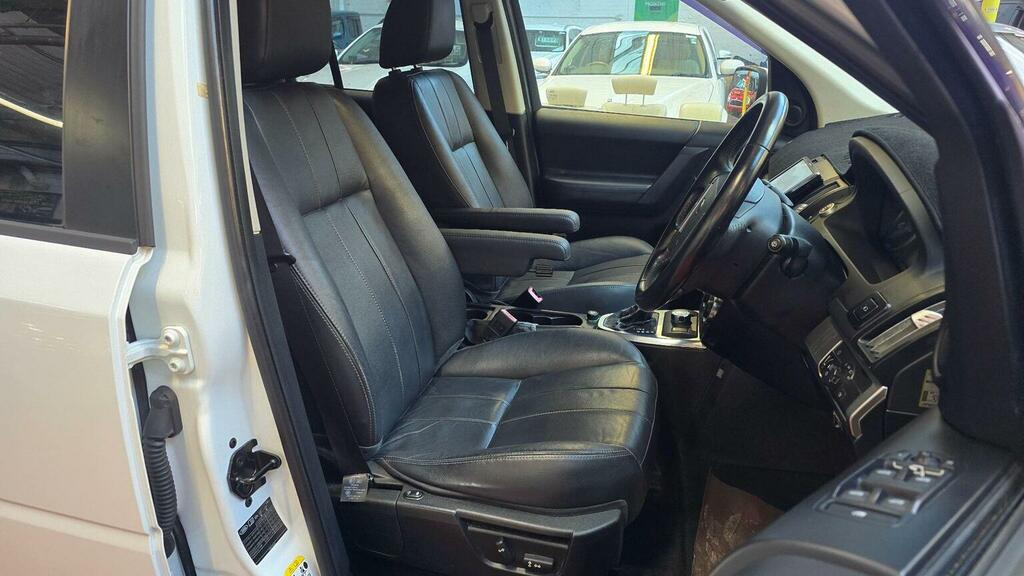 Land Rover Freelander 2 Mpv Suv 3.2 Ulez Free 201212 201212 JCF1975 White #5