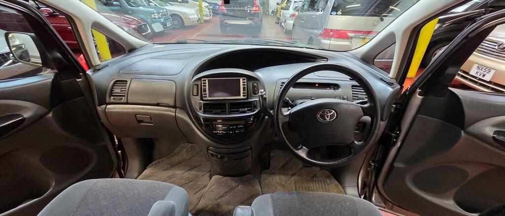 Toyota Estima Mpv White #13