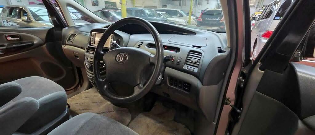 Toyota Estima Mpv White #12