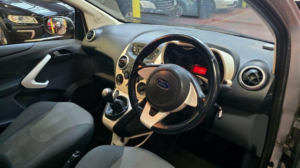 Ford KA Hatchback 1.3 Tdci Zetec Euro 4 201010 Silver #6