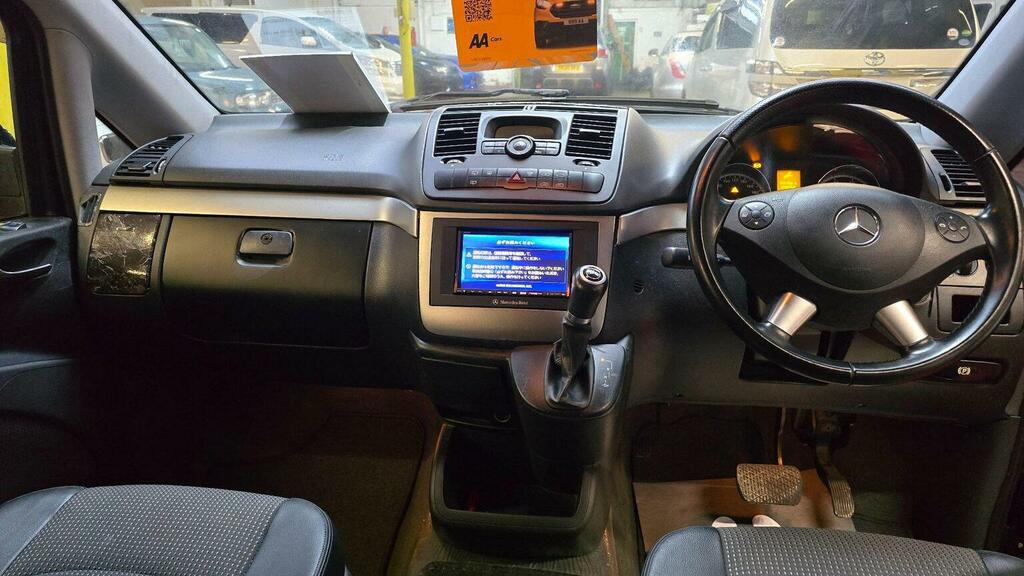 Mercedes-Benz V Class Mpv V350 Ulez Free 7 Seater 201212 Black #2