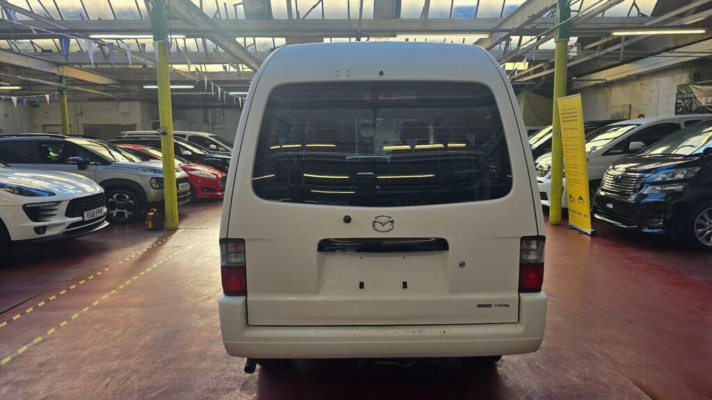 Mazda Bongo B2000 Mpv 2.0 B2000 White #25