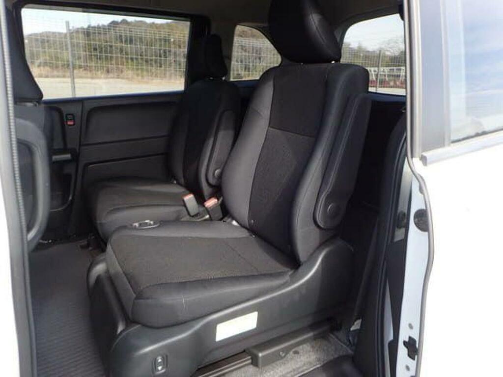 Honda Freed Mpv 1.5 Lift Mobility Chair Ulez Free 20146 White #4