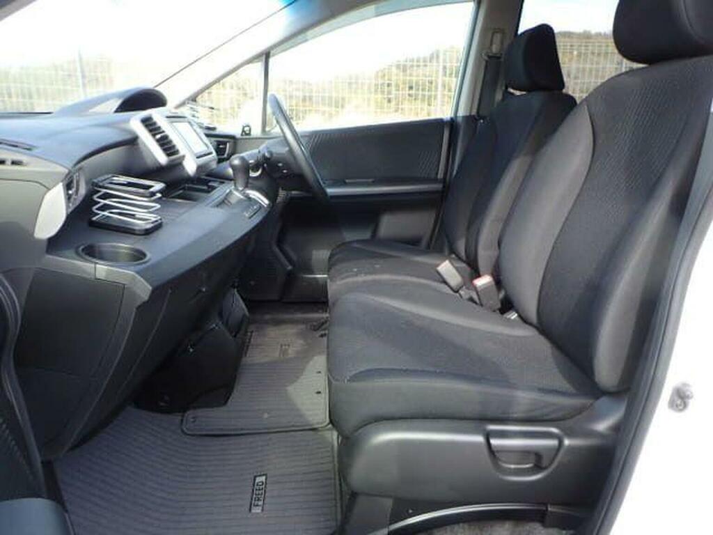 Honda Freed Mpv 1.5 Lift Mobility Chair Ulez Free 20146 White #6