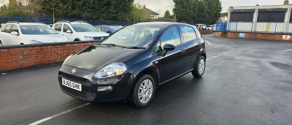 Fiat Punto Hatchback 1.2 Pop Euro 6 201565 Black