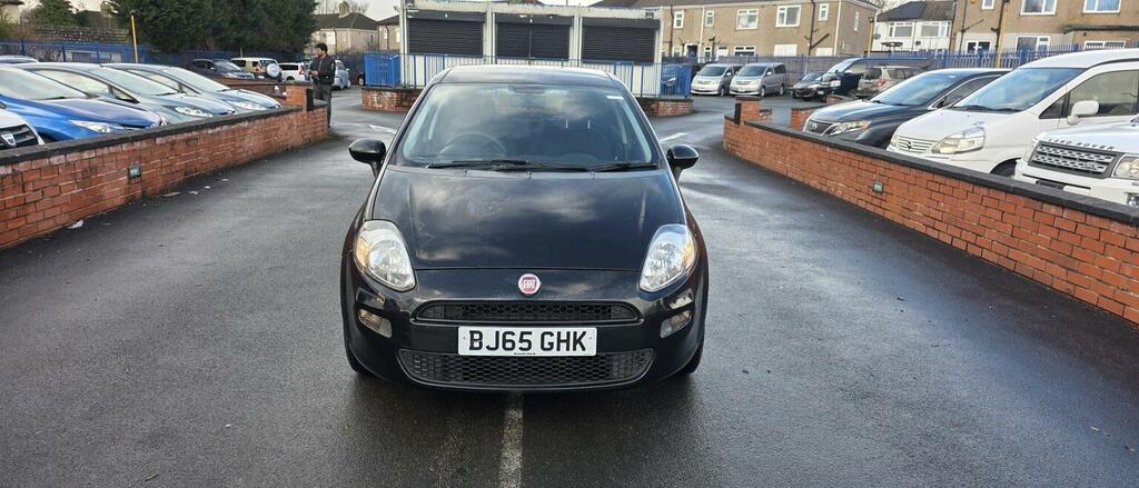 Fiat Punto Hatchback 1.2 Pop Euro 6 201565 Black #2