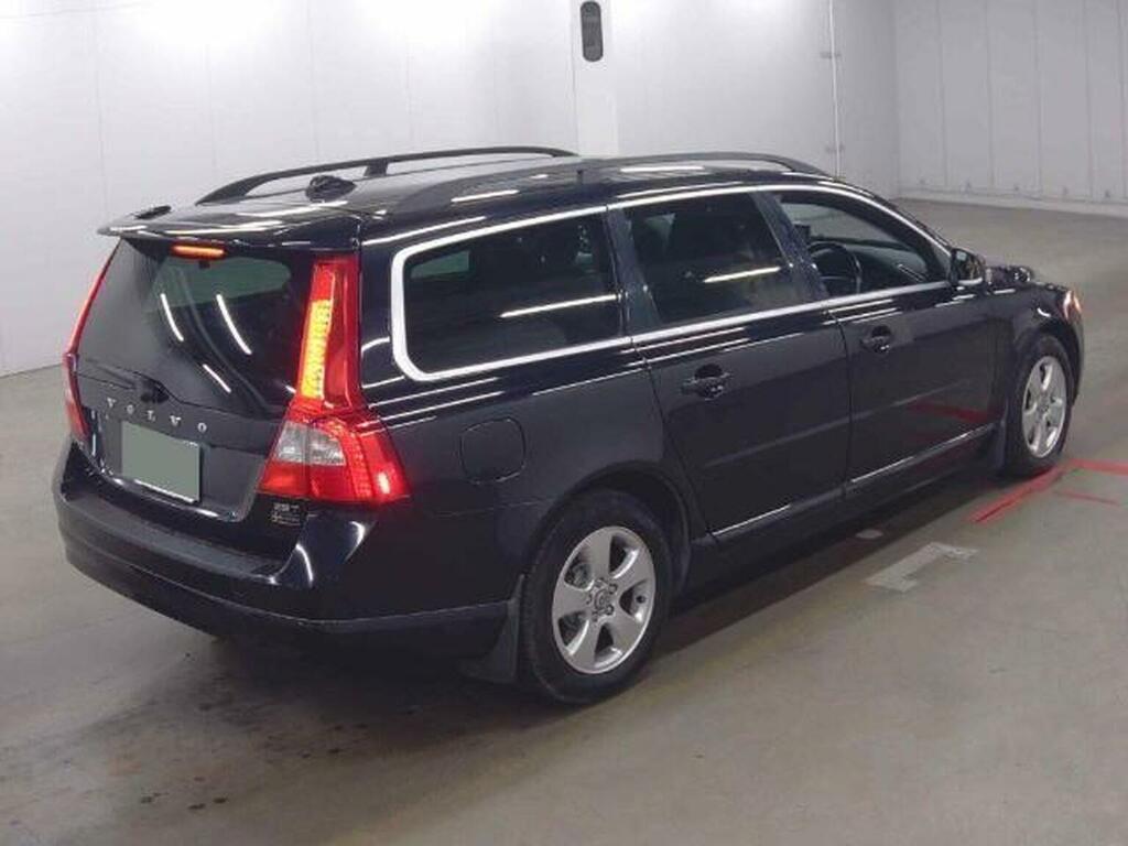 Volvo V70 Estate 2.5T Se Geartronic Euro 5 200808 Black #3