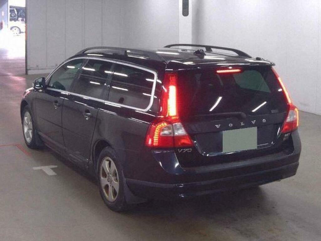 Volvo V70 Estate 2.5T Se Geartronic Euro 5 200808 Black #2