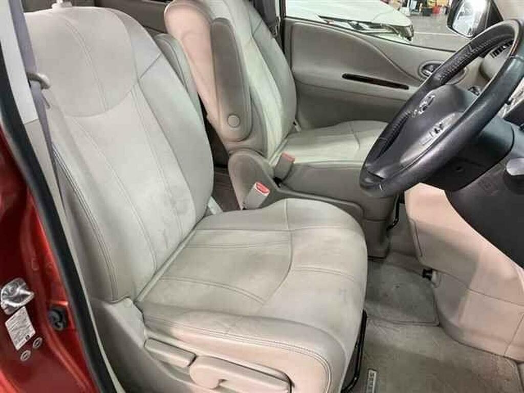 Nissan Serena Mpv 2.0 Hybrid G Edi Sunroof Leater 8 Seats 2015 Red #4