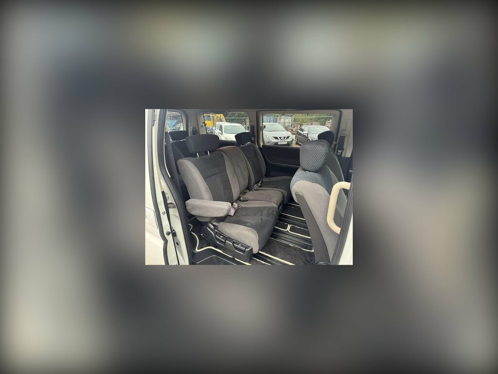Nissan Elgrand Rider 2.5 V6 White #6