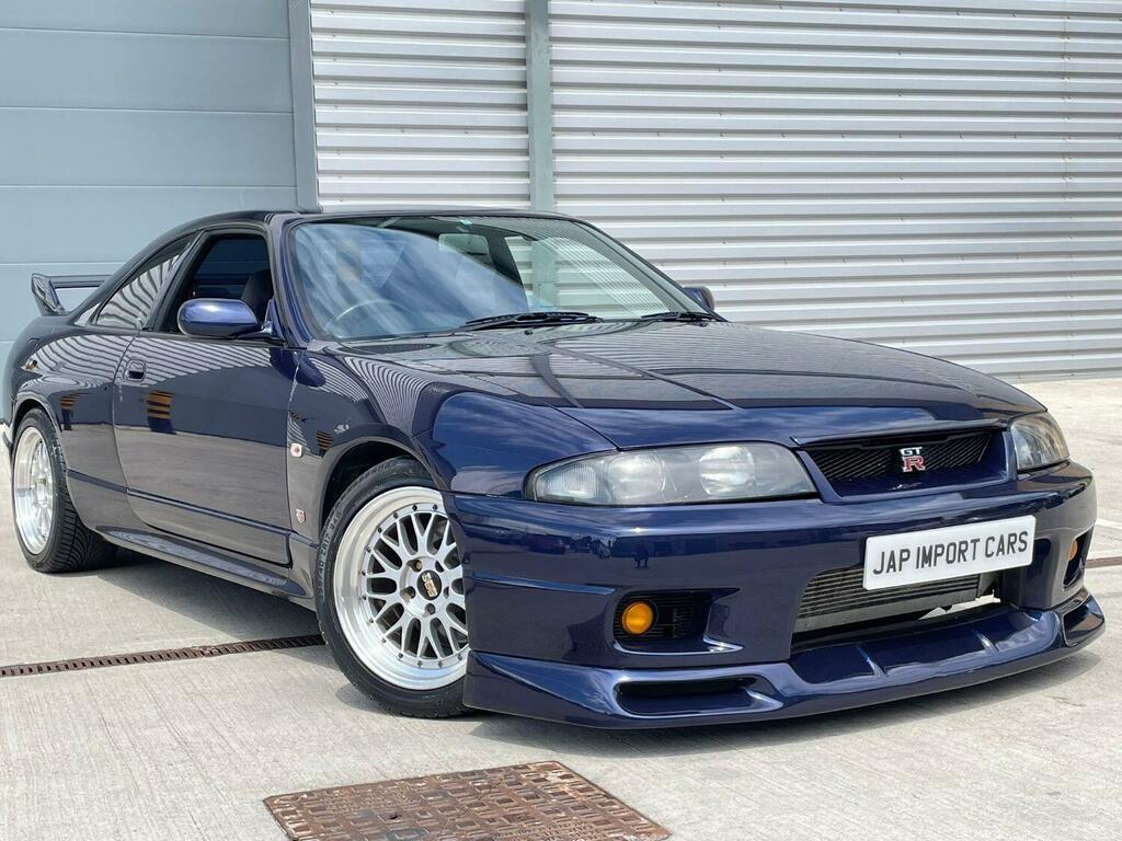 Nissan GT-R Limited Edition V-spec Blue