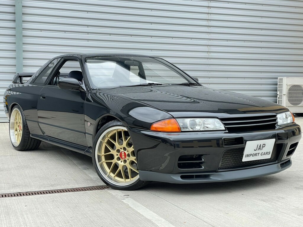 Nissan GT-R R32 Sought After Rare Colour Immaculate Black #3